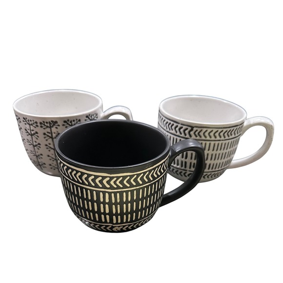 The Old Pottery Company Tribal Geometric Pattern Mugs Set of 3 Black White - Picture 8 of 12